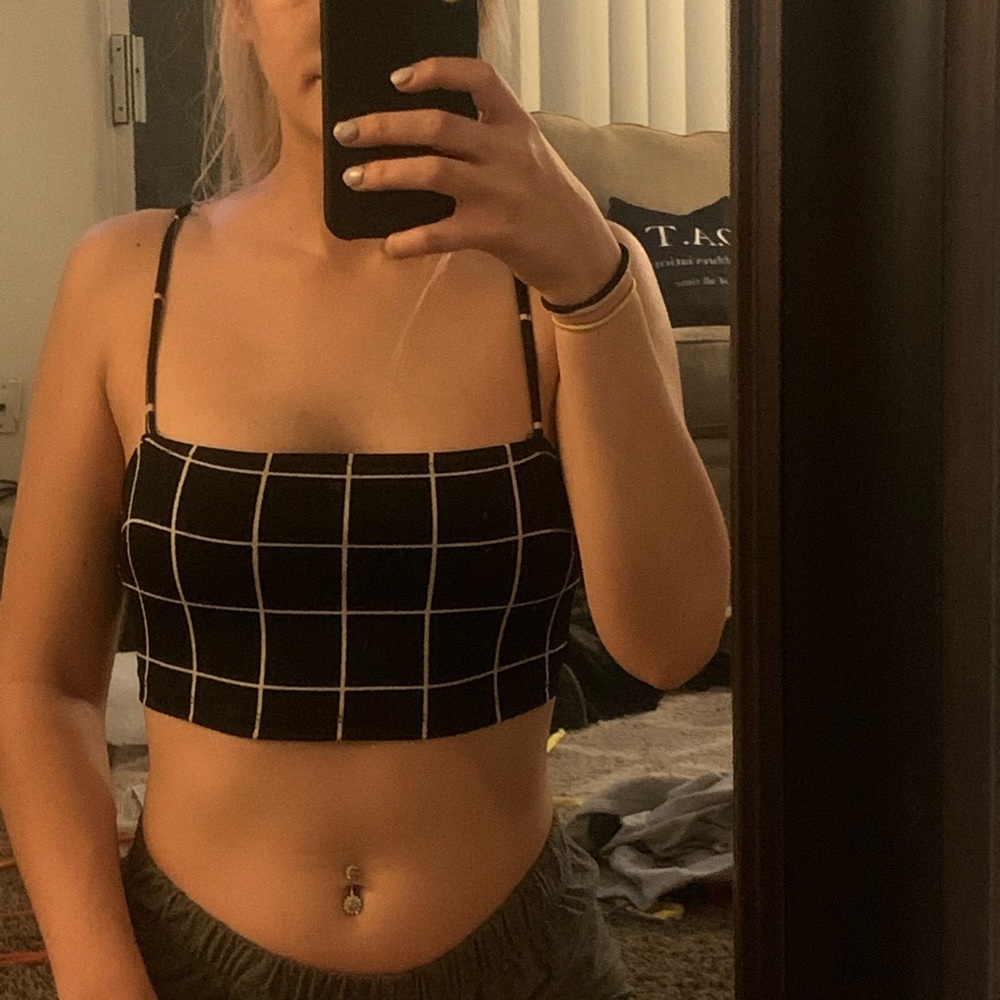 Crop top